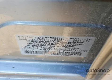 2014 Nissan Sentra z USA, uszkodzony, nr VIN 3N1AB7AP0EY272082